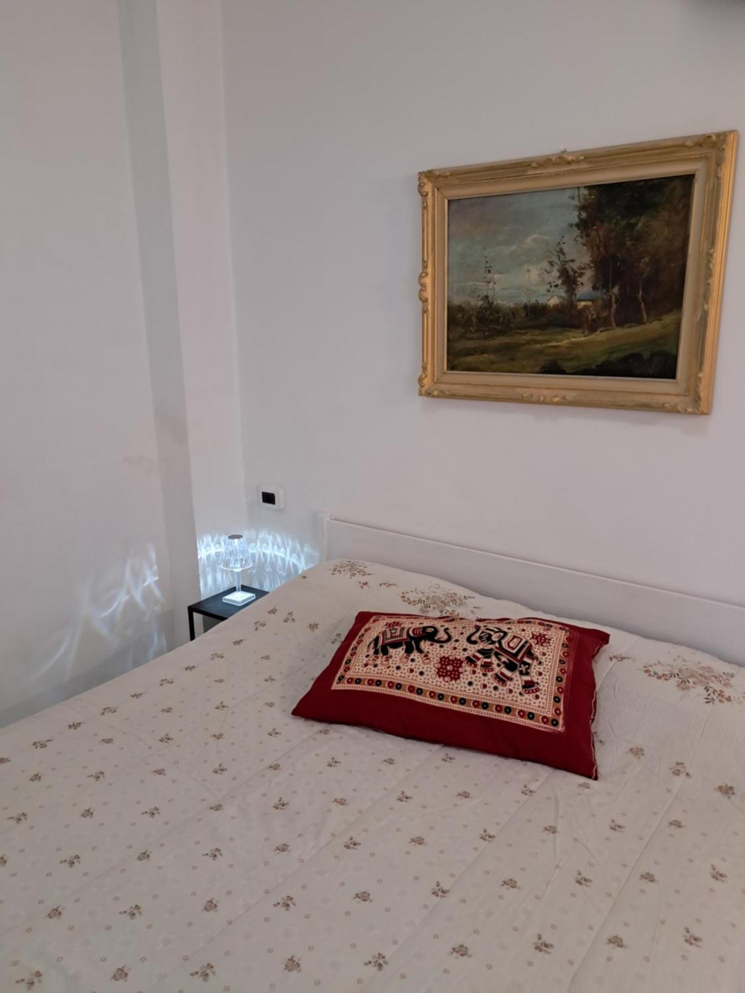 Levante Rooms Scalea Zimmer foto